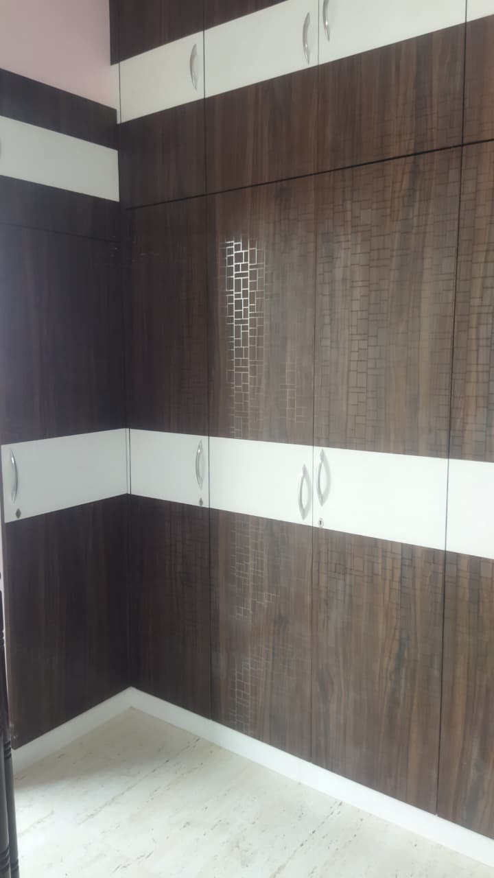 Premium flat interior painting services